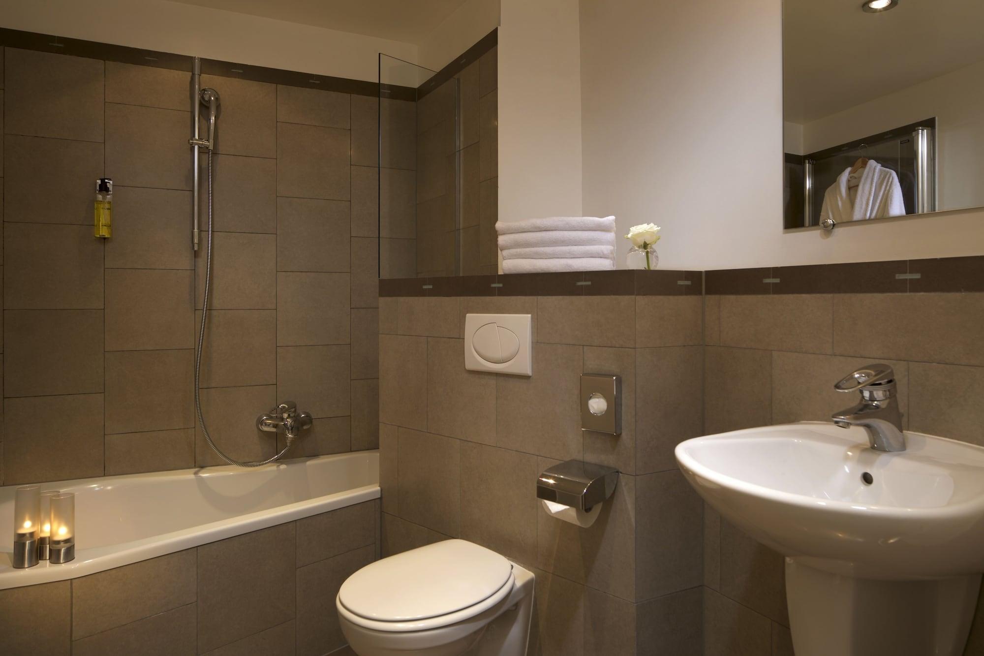 Hotel Parc Beaux Arts Luxembourg Room photo